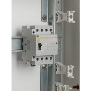 Контактор модульный с ручным упр. КМ40-40МР AC KARAT MKK22-40-40