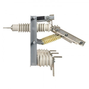 Разъединитель РВЗ-10/630-I УХЛ3 с приводом ПР-10 EKF Stingray (Стеллаж 8 шт.) rvz-10-630-Iz-st8