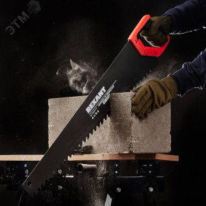 Ножовка по пенобетону 700мм, защитное покрытие, твердосплавные напайки на зубья, двухкомпонентная рукоятка 12-8227