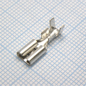 Контакт гнездовой D4.8, Контакт гнездовой 4.8 мм с фиксирующим элементом под обжим, сечение провода 1.5мм2