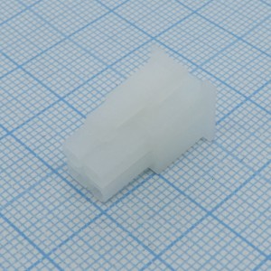 39013042, Корпус разъема,  Гнездо, 4 конт.(2х2) шаг 4.2 мм Серия Mini-Fit