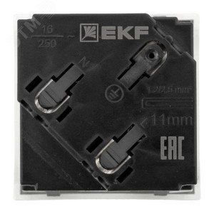 Розетка 45х45 с зазем. 45 градусов, быстрозажимные клеммы, белая EKF