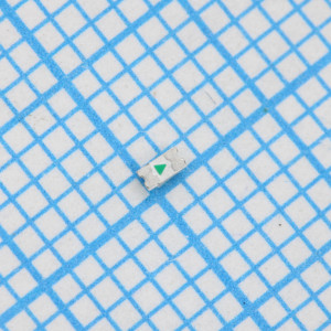 APT2012EC, Светодиод SMD 2.0х1.25мм прозрачный красный 327нм 15мкд 2.5В 160°