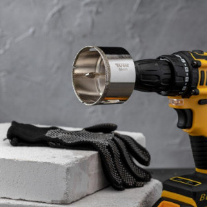 Коронка алмазная 65 мм по керамограниту с центровочным сверлом KR-92-0017