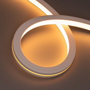 Лента герметичная MOONLIGHT-TOP-X280-20x20mm 24V Warm2300 (10 W/m, IP67, 15m, wire x1) 044352, Гибкая герметичная лента (неон серии MOONLIGHT), сечение 20х20 мм. Светодиоды CSP 280 шт/м. Цвет свечения ТЕПЛЫЙ (2300К), индекс цветопередачи CRI>90, световой поток 410 лм/м, угол излучения 114°. Мощность 10 Вт/м, питание 24 В. Класс пылевлагозащиты IP67