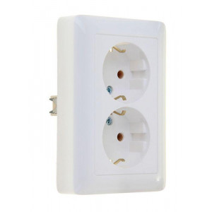 Розетка 2-м СП Хит 16А 250В с заземл. без защ. шторок бел. SE RS16-236-B