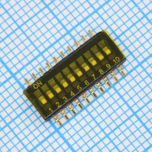 L-KLS7-KPR-10-N-11, DIP переключатель 10 групп SMD монтаж шаг 1.27мм 0.025А 24В с плёнкой на ленте