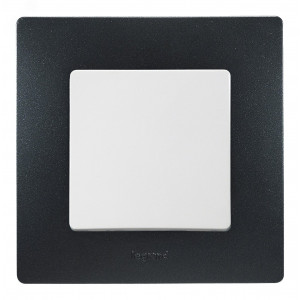 Рамка 1-м Etika антрацит Leg 672581