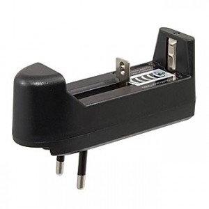 CHARGER 18650/14500/16340/123A, Универсальное зарядное устройство Li-ion аккумулятора Charger 18650/14500/16340/123A