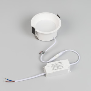 Светильник MS-BREEZE-BUILT-R104-12W Day4000 (WH, 90 deg, 230V) 035611, Встраиваемый светильник даунлайт. Мощность 12 Вт, св. поток 840 лм, 70 лм/Вт, дневной 4000 K, CRI>90, угол 90°, напряжение питания 230 В. Белый круглый корпус из алюминия, степень защиты IP20. Размер: диаметр 104 мм, высота 55 мм. Монтаж встраиваемый, уст