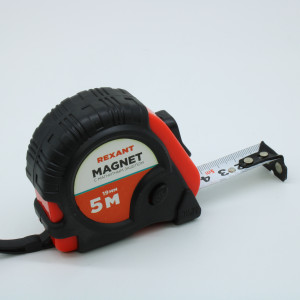 Рулетка измерительная магнит 5м Х 19мм, Прорезиненный корпус, магнитный зацеп, глянцевое покрытие полотна из закаленной стали