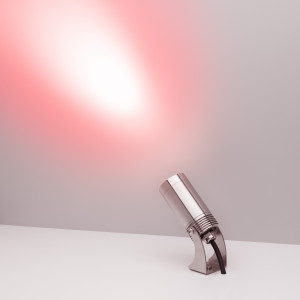 Светильник KT-WATER-R44-8W RGBW (SL, 24 deg, 12V) 028079, Подводный светодиодный светильник, мощность 8Вт, угол освещения 24°, световой поток 230лм. Цвет RGB+6000К. Влагозащищенный корпус IP68 - серебристая нержавеющая сталь AISI 316, экран закаленное стекло. Питание DC12В, мощность 8Вт. Размеры DxH O44х90мм