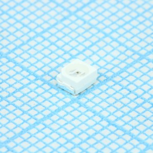 LHRF9553/TR1-B01, Светодиод smd 3,5х2,8мм/красный/628нм/110-230мкд/прозрачный/120°
