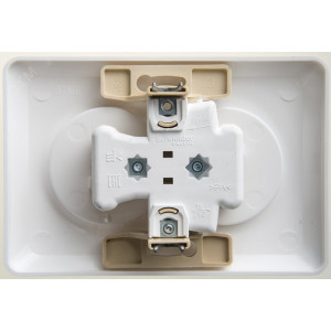 ЭТЮД С/У двойная РОЗЕТКА без заземления без шторок 16А 250B, БЕЛЫЙ, Россия C2 PC16-105B