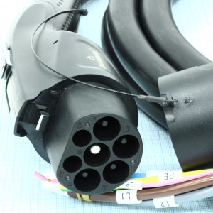 MGAC-T-032A-V-03-5.0M-50A(H), Зарядный кабель для электромобиля GB/T питание 3 фазы, ток 32А, шнур 5м