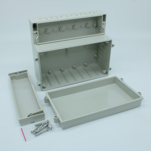 DC005LGNO, Двухсекционный корпус IP65 с крышкой на винтах, ABS пластик светло-серый