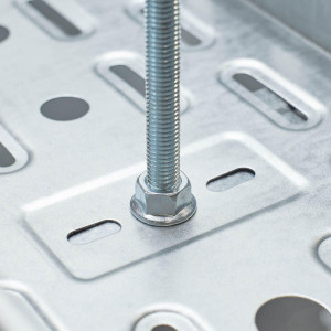 Гайка М10 с насечкой (уп.100шт) CM101000