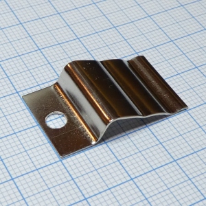MAX08NG, Прижимная пластина к радиатору под винт, для транзисторов в корпусах TO-218/TO-247