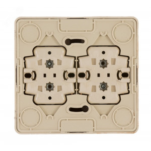 Розетка 4-м ОП Этюд 16А 250В с заземл. с заземл. защ. шторки сосна SE PA16-208D