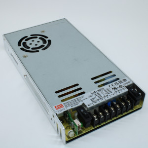 LAD-360D, AC-DC с функцией заряда АКБ, 360.46Вт, вход 90…132/180…264В AC, 47…63Гц /240…370В DC, вых1: 55.2В(43.5…58В)/5.03A, вых2: 55.5/1.5A (заряд), изоляция 3000В AC, в кожухе 215х115х30мм, -20…+60°С, состояние по TTL