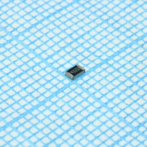 RT0805BRE07432RL, Тонкопленочный ЧИП-резистор 0805 432Ом ±0.1% 0.125Вт -55°С...+155°С