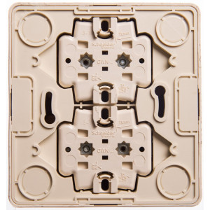 Розетка 4-м ОП Этюд 16А 250В с заземл. с заземл. защ. шторки сосна SE PA16-208D