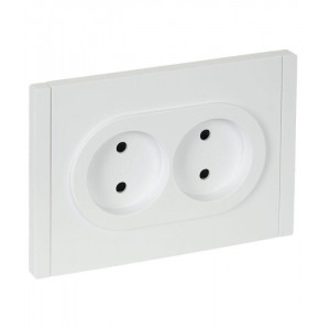 FORTE&PIANO Розетка 2-местная без заземления с защитными шторками безвинтовое крепление 10А FP225 белый IEK FP-R23-10-1-K01
