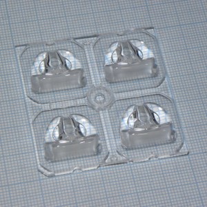 C12362_STRADA-2X2-DWC, Квадратная модуль линза 2x2 на 4 светодиода LG Innotek серии LEMWA33X, эфф=94%, ассиметричная, 50x50мм H:6мм