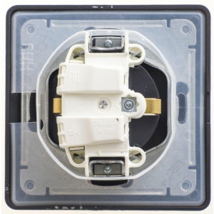 Розетка 1-м СП 1мод. Glossa 16А IP44 с заземл. защ. шторки с крышкой в сборе шоколад SE GSL000848