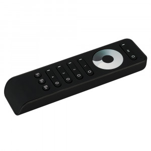 Пульт SMART-R33-DIM Black (4 зоны, 2.4G) 025030, Кнопочный радиопульт с сенсорным кольцом 2.4 ГГц черного цвета для управления одноцветным (DIM) источником света. 4 зоны управления, 3 слота памяти пользовательских настроек, управление яркостью с помощью сенсорного кольца. Питание 3VDC (AAA*2). Габариты