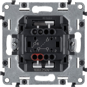 Переключатель 1-кл. СП Valena Life 10А IP20 250В 10 752606
