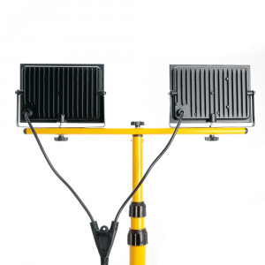 Прожекторы светодиодные ДО-2х70 на штативе 6400К 12600Лм IP65 41544