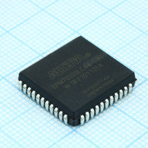 EPM7032SLC44-10N, Программируемая логическая интегральная схема элементов-600  макроячеек-32  портов ввода/вывода-36  175.4МГц  5.0В внутрисистемная программируемость