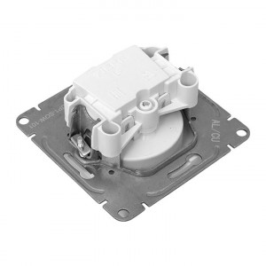 Механизм розетки, 16А, без заземления, со шторками, белый Эпика EKF UP1-SOW-101