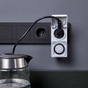 Розетка с механическим таймером в защитном корпусе RX-23 IP44 11-6003