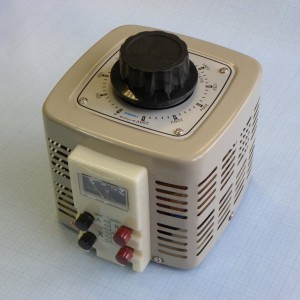 TDGC2-2K    (АОСН-8-220), Тороидальный трансформатор P=2000ВА  Uвх=110-220В   Uвых=0-250В   IмАx.вых=3,2-8A