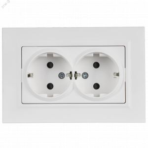 BRITE Розетка 2-местная с заземлением с защитными шторками плоская 16А в сборе РСшПл12-3-БрАБ арктический белый IEK BR-R28-16-K91-F