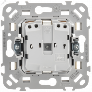 FLITE Розетка с заземлением без защитных шторок безвинтовое крепление 16А РС11-1-ФлСл сливочный IEK FI-R11-16-1-K86