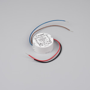 Блок питания ARPJ-SP-40300-PFC-TRIAC-R (12W, 20-40V, 300mA) 047588, Диммируемый источник тока по стандарту TRIAC с гальванической развязкой для светильников и мощных светодиодов. Входное напряжение 220-240 VAC. Выходные параметры: 20-40 В, 300 mА, 12 Вт. Встроенный PFC >0,95. Герметичный пластиковый корпус IP 65