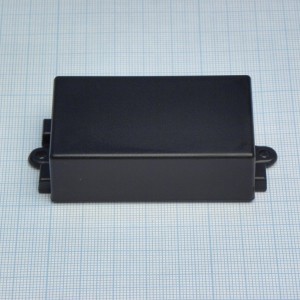 G1011, Корпус из пластика с выводами под кабель