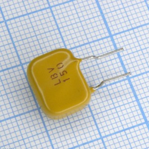 LBV150F, Самовосстанавливающийся предохранитель PTC 0.15A(hold) 0.3A(trip) 600VAC 3A 1W 8s 6Ohm Radial 13.5 X 12.6 X 6.5mm