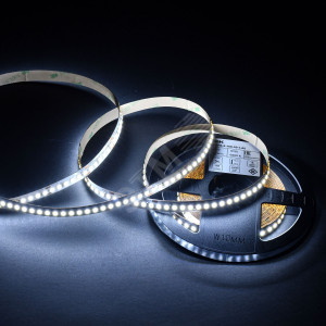 Лента светодиодная 5м SMD2835 168LED/м 14Вт/м IP20 ширина 10мм 24В холодный белый IEK LSR6-2-168-20-1-05