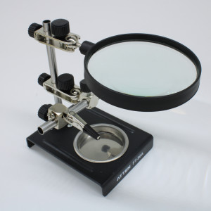 FT-90A, Держатель "третья рука" с увеличительным стеклом D90мм, 3-х кр. увеличение