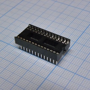 ICSS-28 (1.78mm), DIP-панель под микросхему 28pin, шаг 1.778мм, ширина 15.24мм