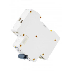 Выключатель автоматический дифференциального тока 2п (1P+N) C 20А 30мА тип AC АВДТ B06S 18мм ARMAT AR-B06S-1N-C20C030