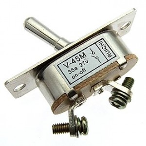 В45М 35А/27В(АНАЛОГ), Тумблер двухпозиционный однополюсный RUICHI В45М, 50х19х54 мм, ON-OFF, SPST, IP30, 35 А, 27 В, 2 контакта, на панель, межосевое расстояние 46 мм, металл