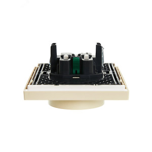 FORTE&PIANO Розетка 2-местная с заземлением с защитными шторками безвинтовое крепление 16А FP423 ваниль IEK FP-R24-16-1-K10