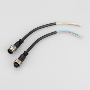 Коннектор подключения ARL-LINE-4pin (DMX512) 026393, Коннектор для управления светодиодными прожекторами серии LINE с помощью протокола DMX512. Габариты разъёма DxH - O18х48мм, длина разъёма с проводом L=230мм.