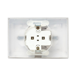 Механизм розетки двойной, 16А, IP44, с заземлением, со шторками, с рамкой, с крышками, шампань Эпика EKF UP1-SOC-211-44