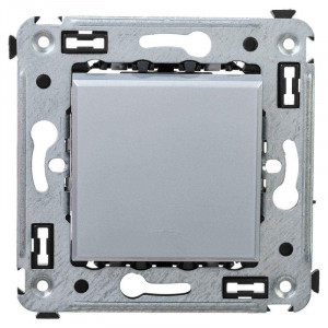 Выключатель одноклавишный в стену, 